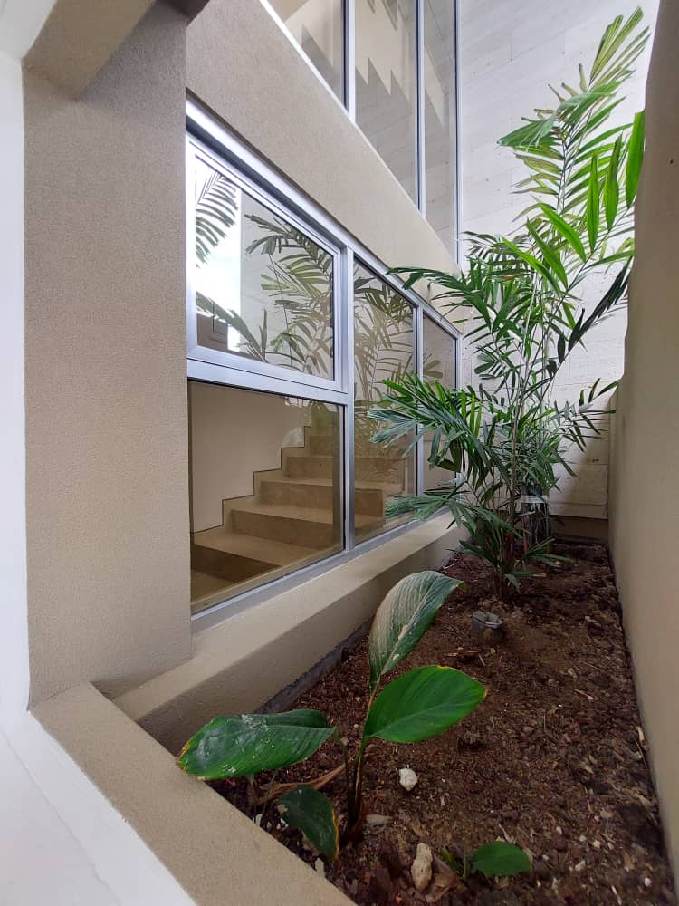 TOWNHOUSE EN CUMBRES DE GUATAPARO